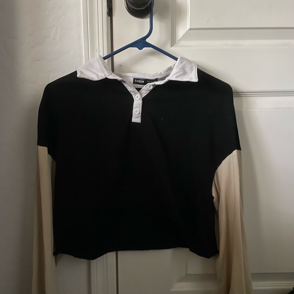 Girls collared shirts!